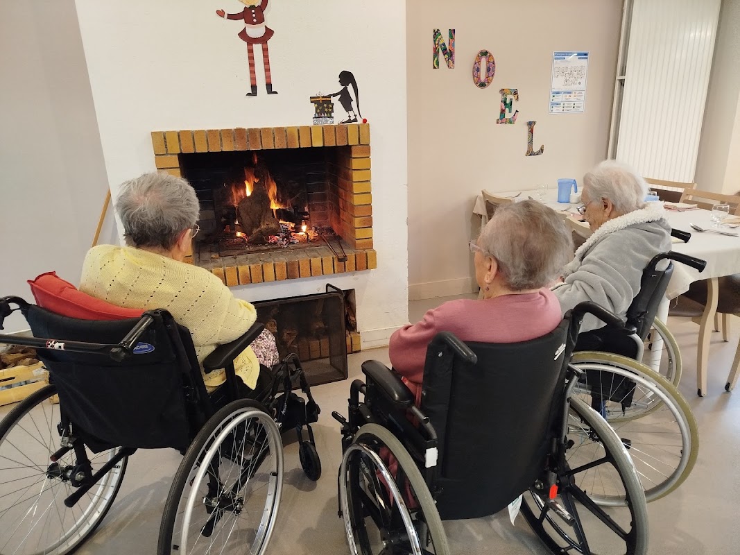 EHPAD L'Aubinage - Photo 4 sur 5 - Espaces de vie