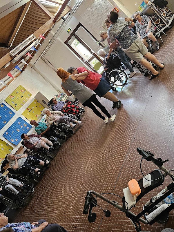 EHPAD Hondshoote Résidence Fleur de Lin & les Trois Rois - Photo 3 sur 4 - Chambres et hébergement