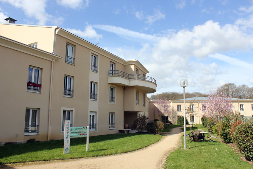 EHPAD Les Parentèles de la Ville du Bois - Photo 4 sur 5 - Espaces de vie