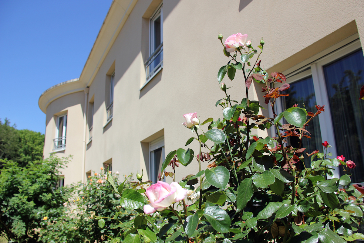EHPAD Les Parentèles de la Ville du Bois - Photo 3 sur 5 - Chambres et hébergement
