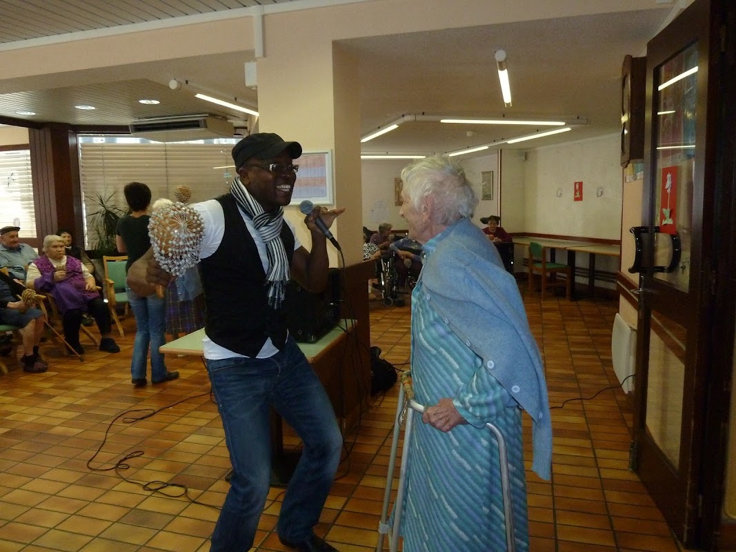 EHPAD Association du Bon Accueil - Photo 2 sur 5 - Intérieur et espaces communs