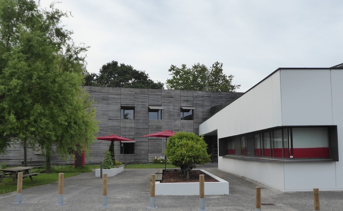 EHPAD du Maharin - Photo 2 sur 2 - Intérieur et espaces communs