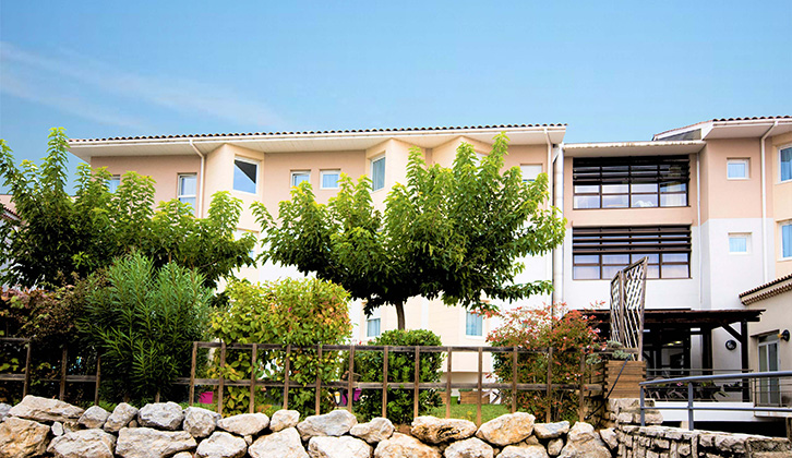 EHPAD du Luberon Le Rameau d'Or - Photo 5 sur 5 - Environnement et extérieurs