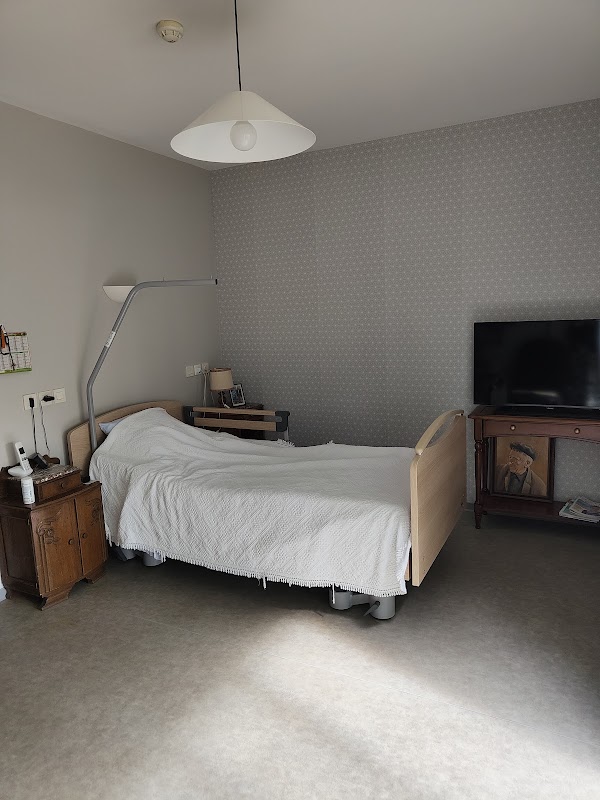 EHPAD Les Glycines - Photo 2 sur 5 - Intérieur et espaces communs