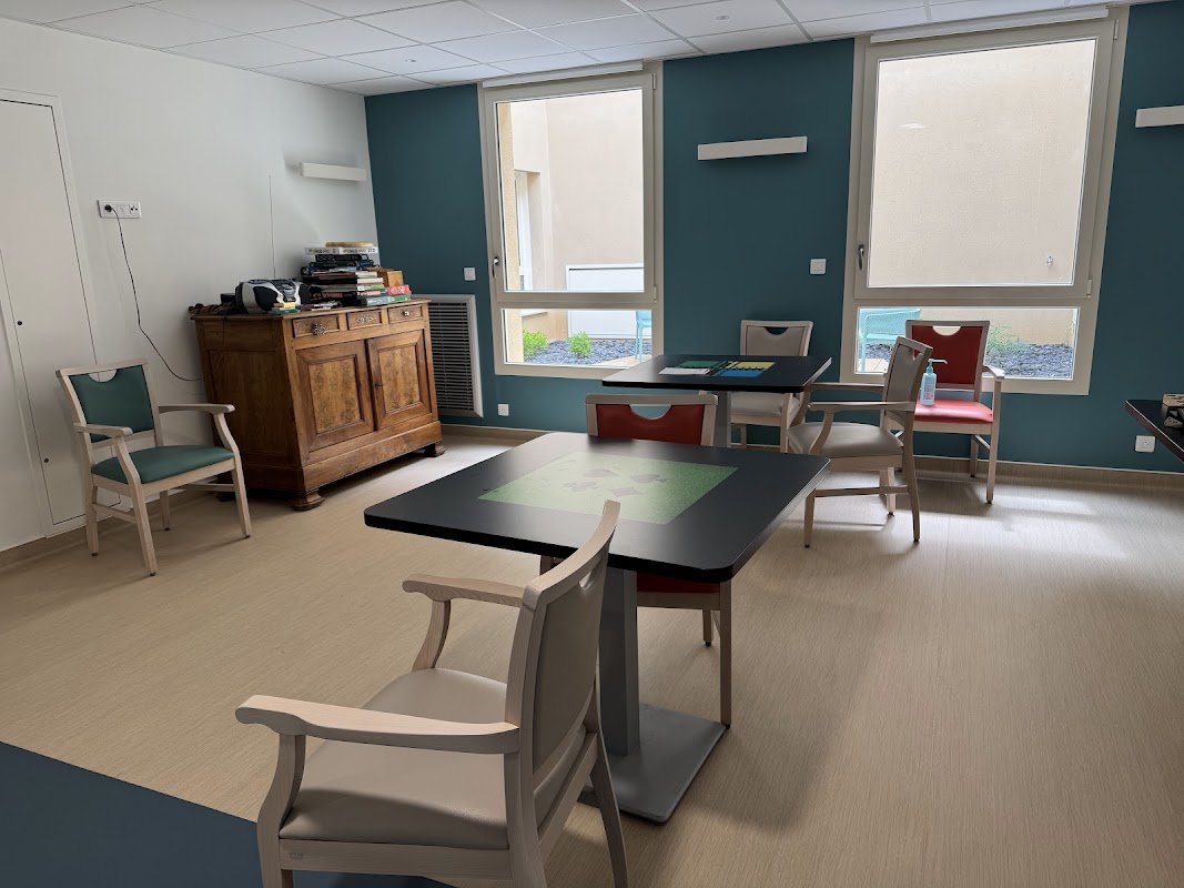 EHPAD Montreuil Bellay - Photo 5 sur 5 - Environnement et extérieurs