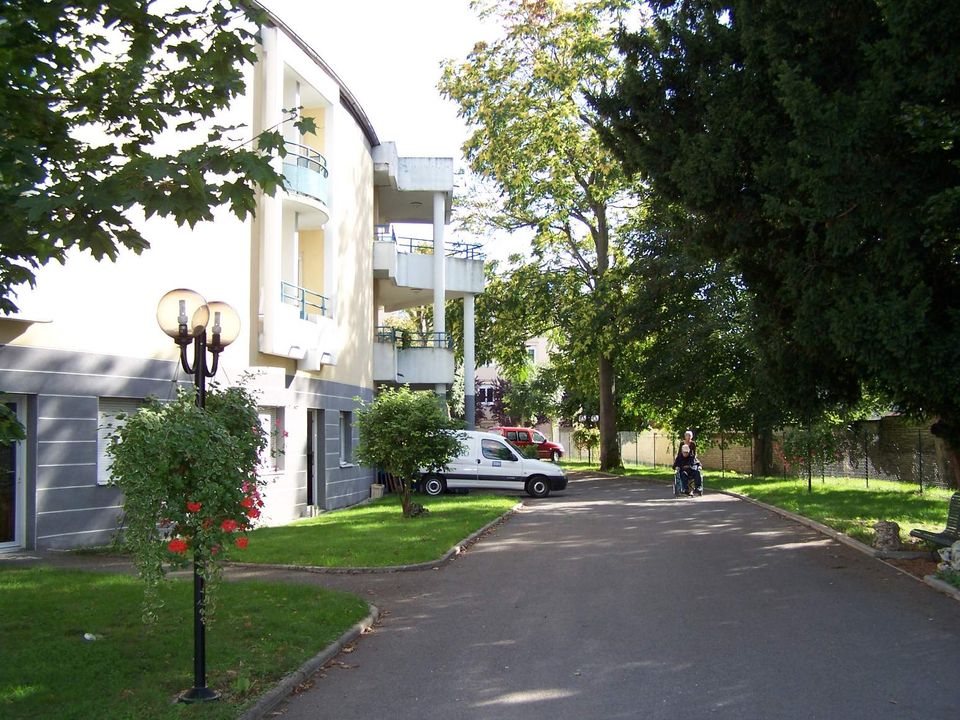 EHPAD Résidence mutualiste La Charme - Photo 4 sur 4 - Espaces de vie