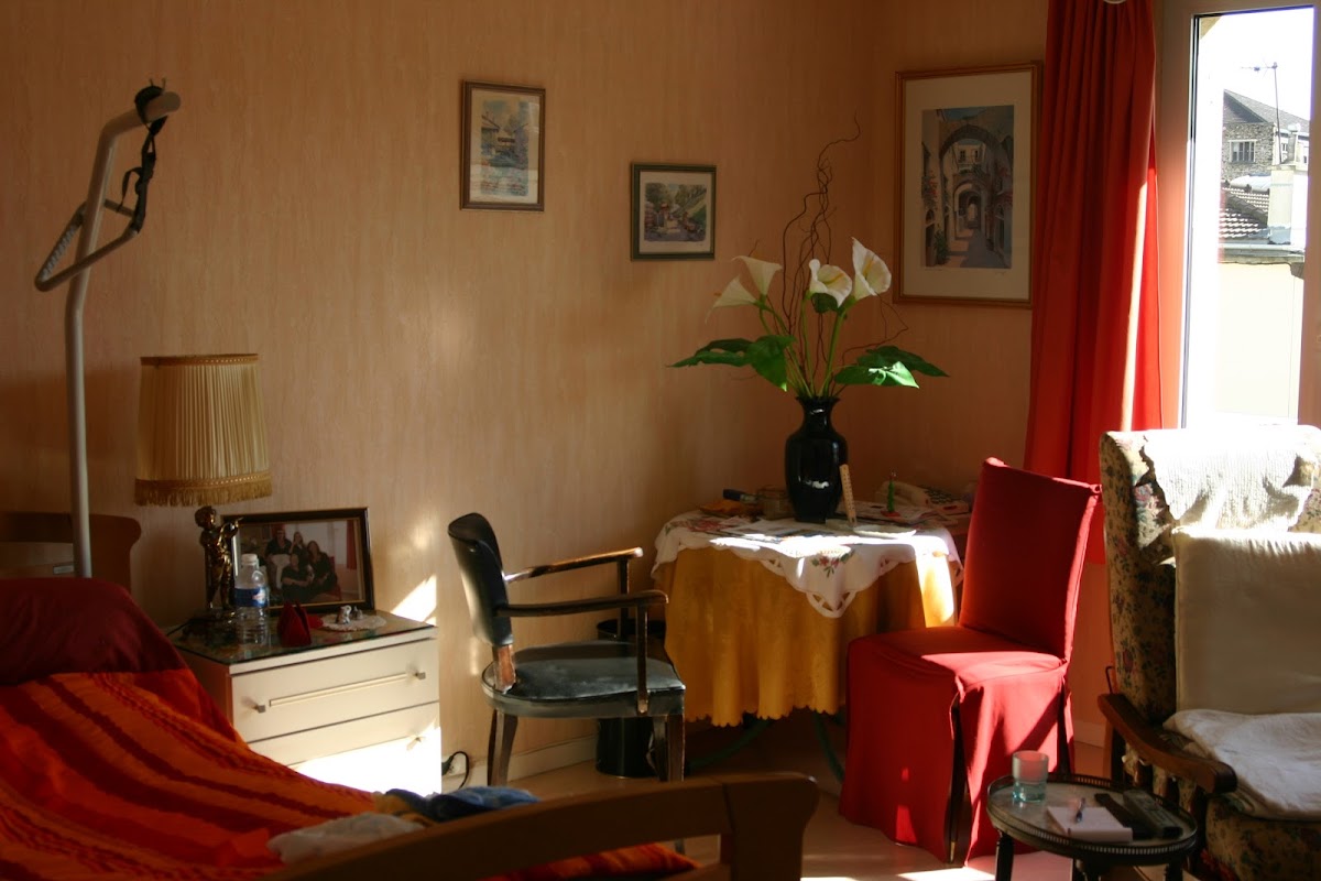 EHPAD Résidence Arpage Lannelongue - Photo 3 sur 5 - Chambres et hébergement