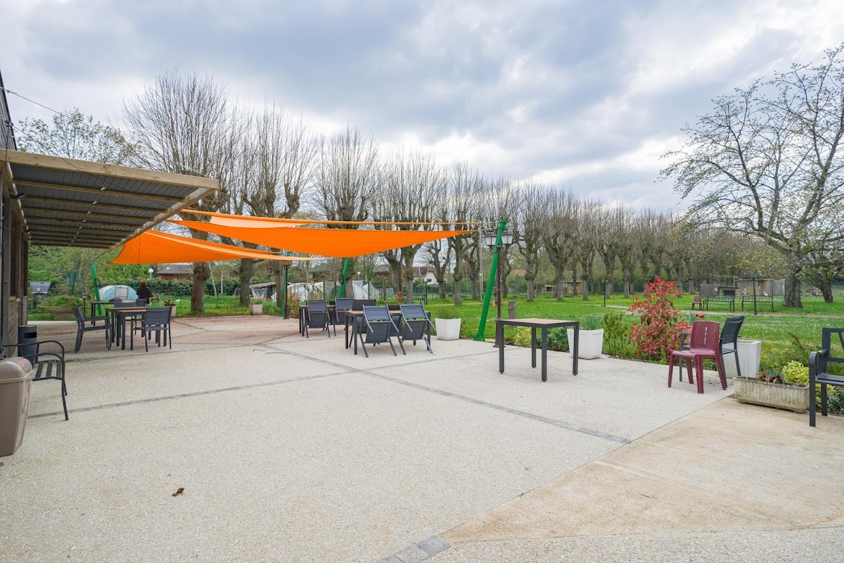 EHPAD Château du Plessis Picard - Photo 5 sur 5 - Environnement et extérieurs