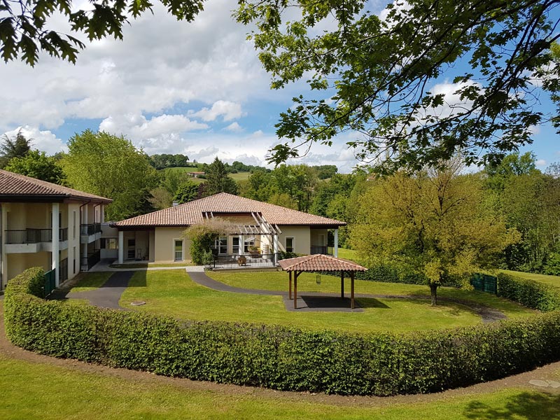 EHPAD Roger-Jalenques - Photo 2 sur 5 - Intérieur et espaces communs