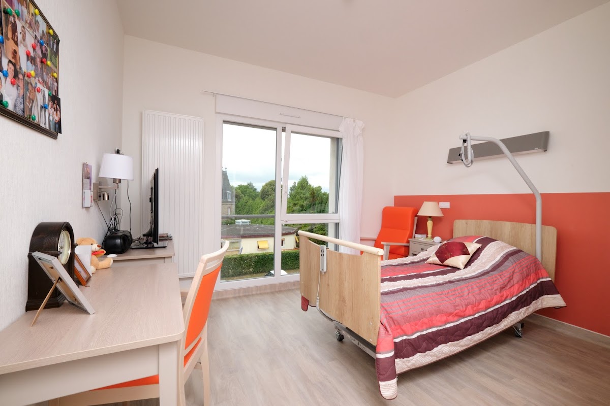 EHPAD L'Horizon - Photo 2 sur 5 - Intérieur et espaces communs