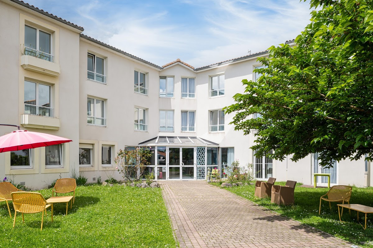 EHPAD Résidence Les Parasols - Photo 3 sur 5 - Chambres et hébergement