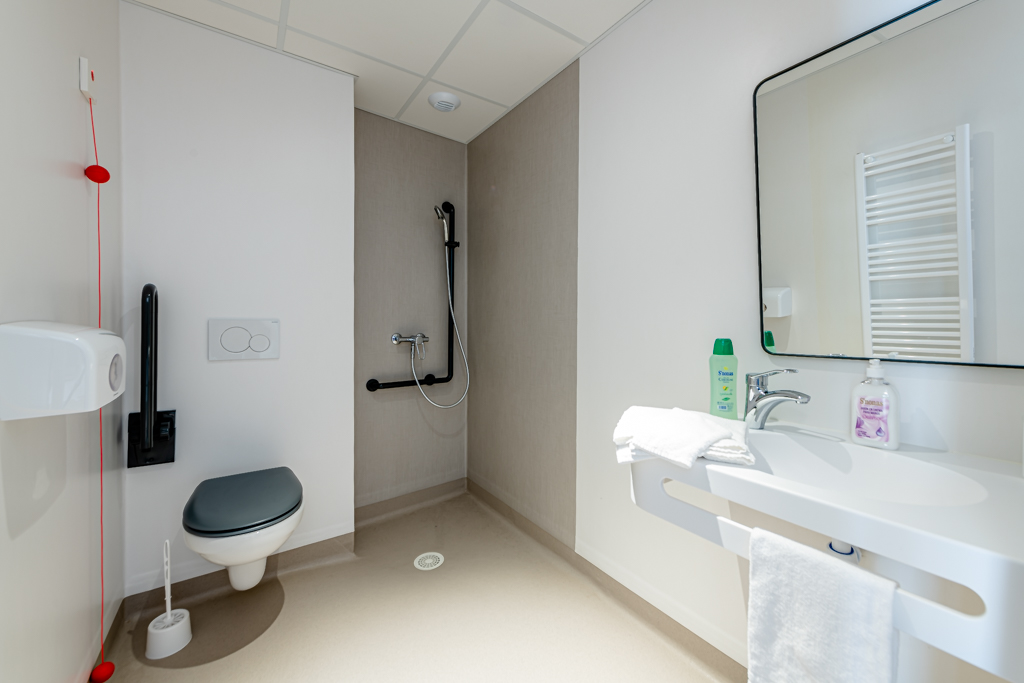 EHPAD Les Jardins d'Epargnes - Photo 3 sur 5 - Chambres et hébergement