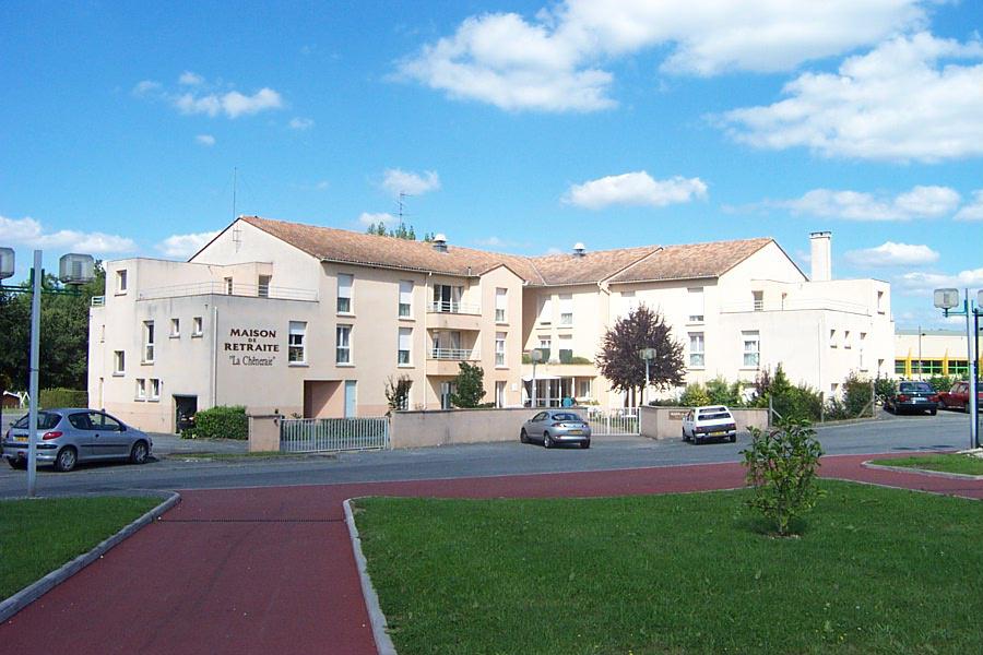 EHPAD La Chêneraie - Photo 2 sur 4 - Intérieur et espaces communs