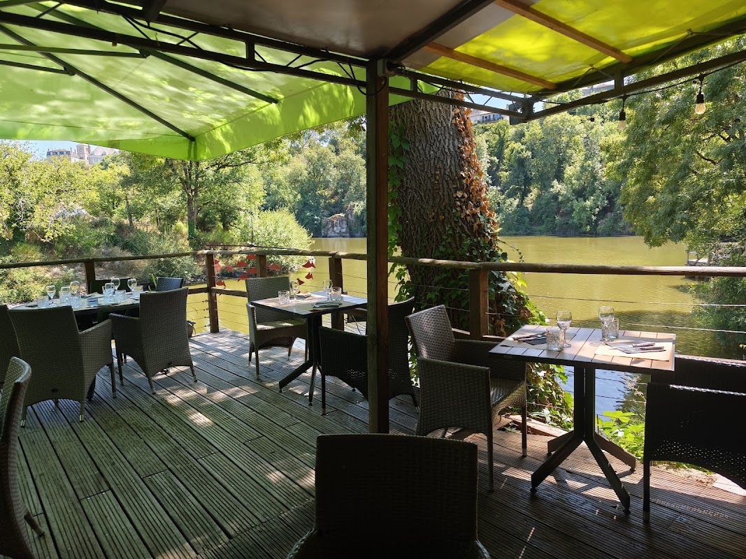 EHPAD RESIDENCE DU LAC - Photo 3 sur 5 - Chambres et hébergement