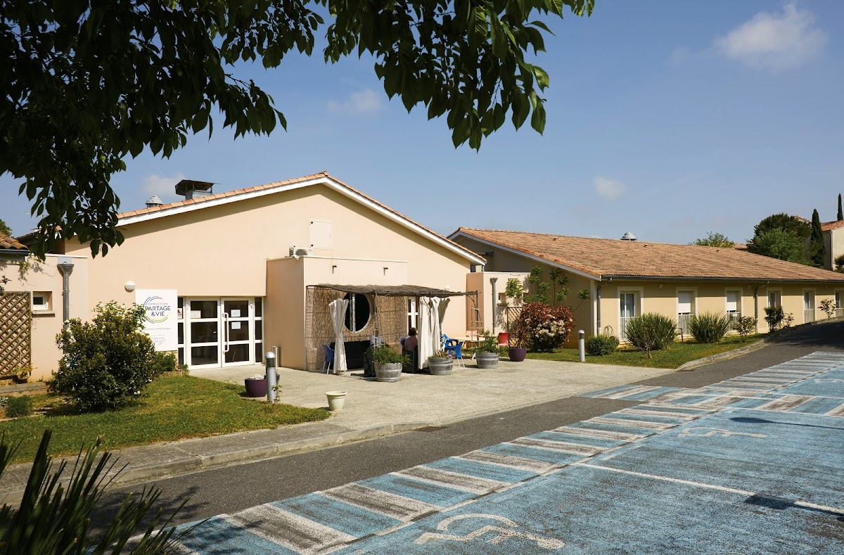 Photo de EHPAD La Bastide d'Albret, EHPAD à MAUVEZIN