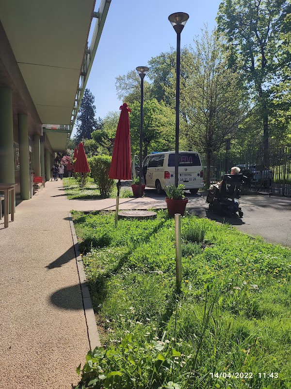 Photo de EHPAD Résidence Dame Blanche, EHPAD à FONTENAY SOUS BOIS