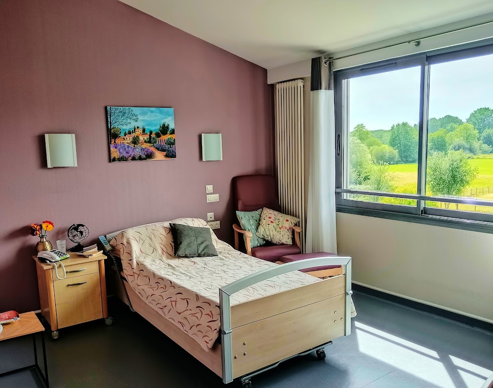 EHPAD Résidence Sainte-Marthe - Photo 2 sur 5 - Intérieur et espaces communs