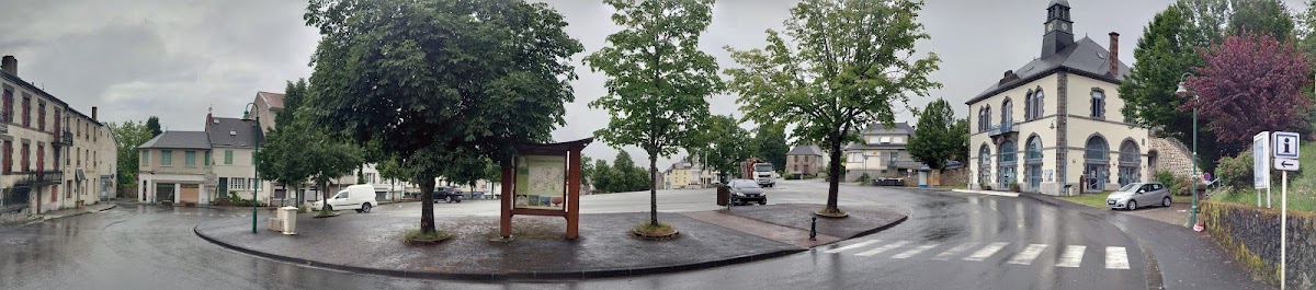 EHPAD de Giat - Photo 2 sur 5 - Intérieur et espaces communs