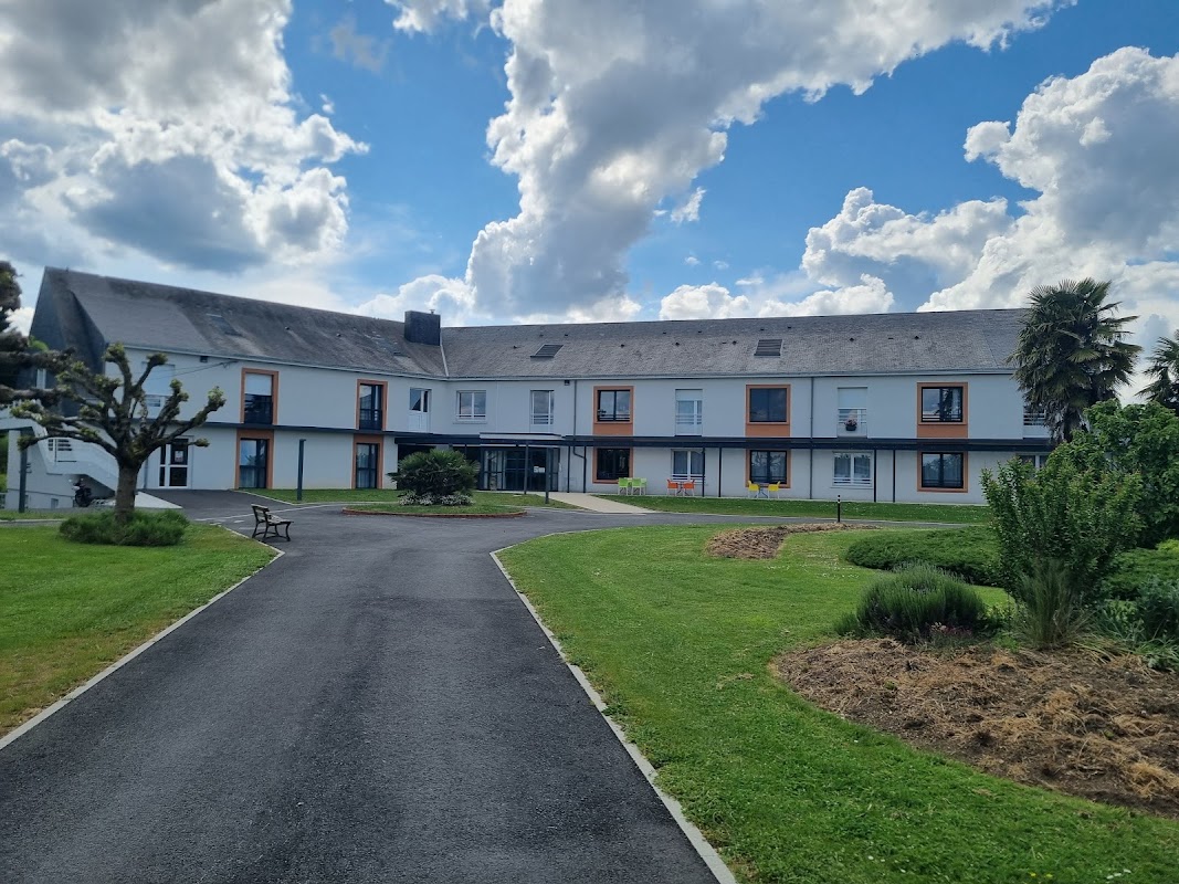 Photo de EHPAD La Roseraie, EHPAD à GESTE