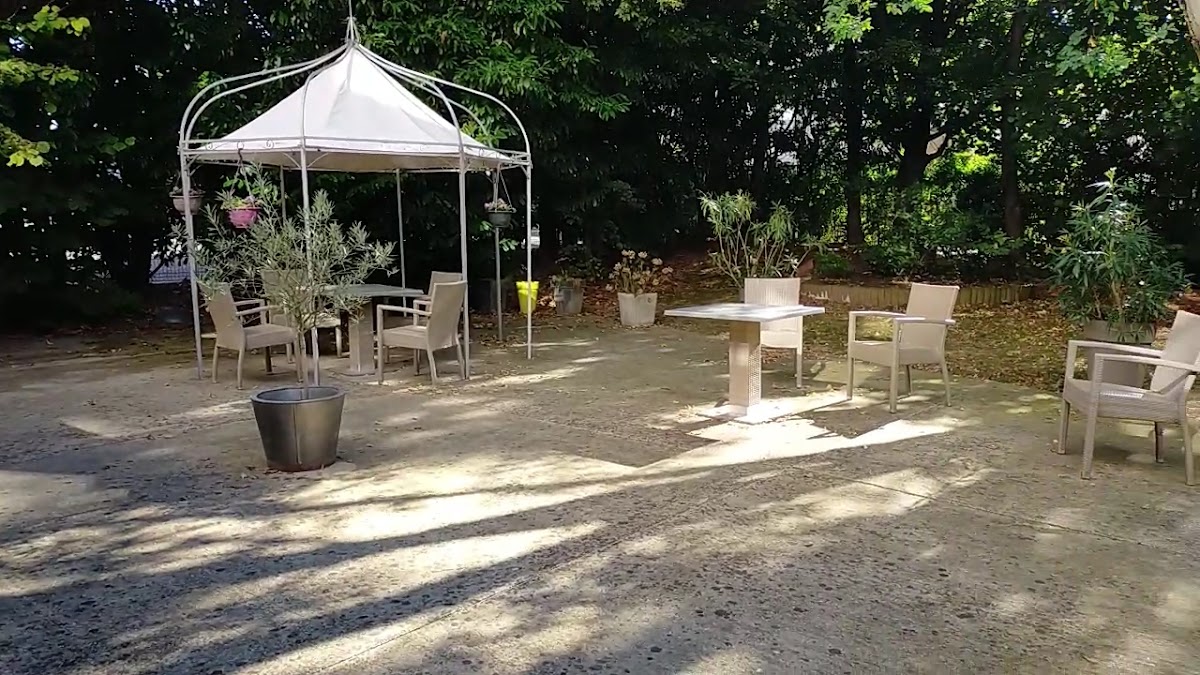 EHPAD Les Opalines - Photo 2 sur 5 - Intérieur et espaces communs