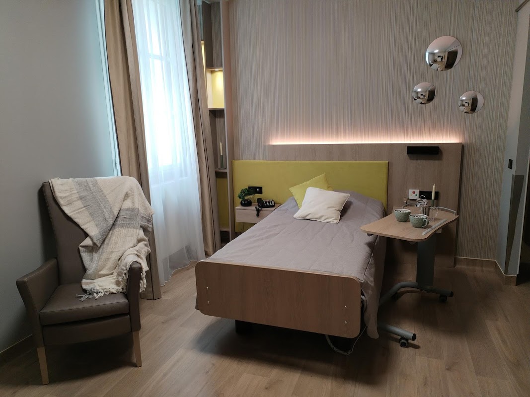 EHPAD Résidence Le cercle des Ainés - Photo 2 sur 5 - Intérieur et espaces communs