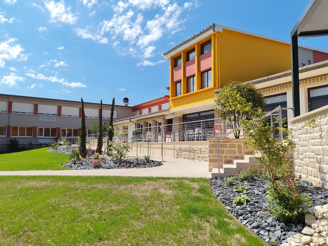 EHPAD Ary Geoffray - Photo 2 sur 5 - Intérieur et espaces communs