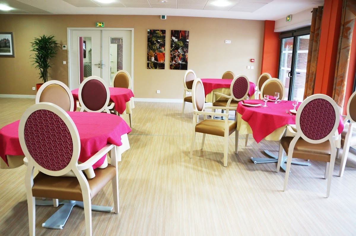 EHPAD Le Hameau du Mesly - Photo 5 sur 5 - Environnement et extérieurs