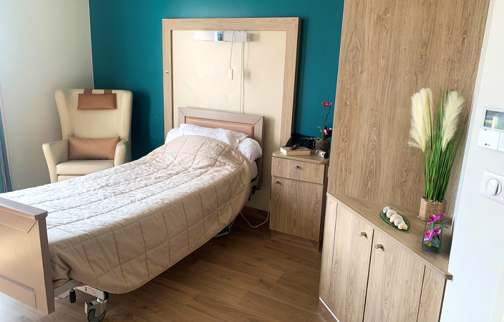 EHPAD Famili Santé de Coubron - Photo 2 sur 5 - Intérieur et espaces communs