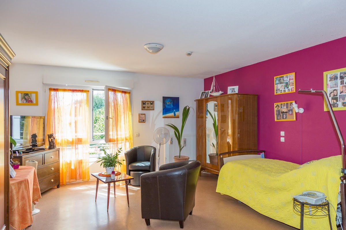 EHPAD Les Soleils Bavans - Photo 2 sur 3 - Intérieur et espaces communs