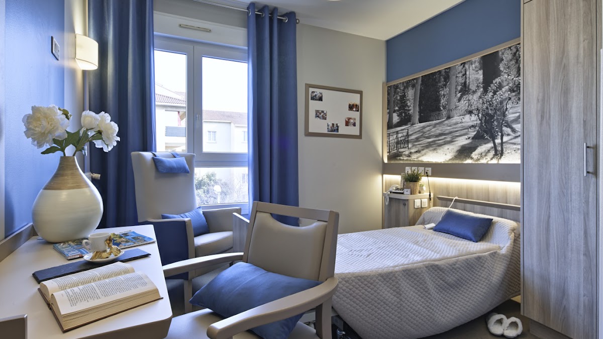 EHPAD Les Tamaris - Photo 2 sur 5 - Intérieur et espaces communs