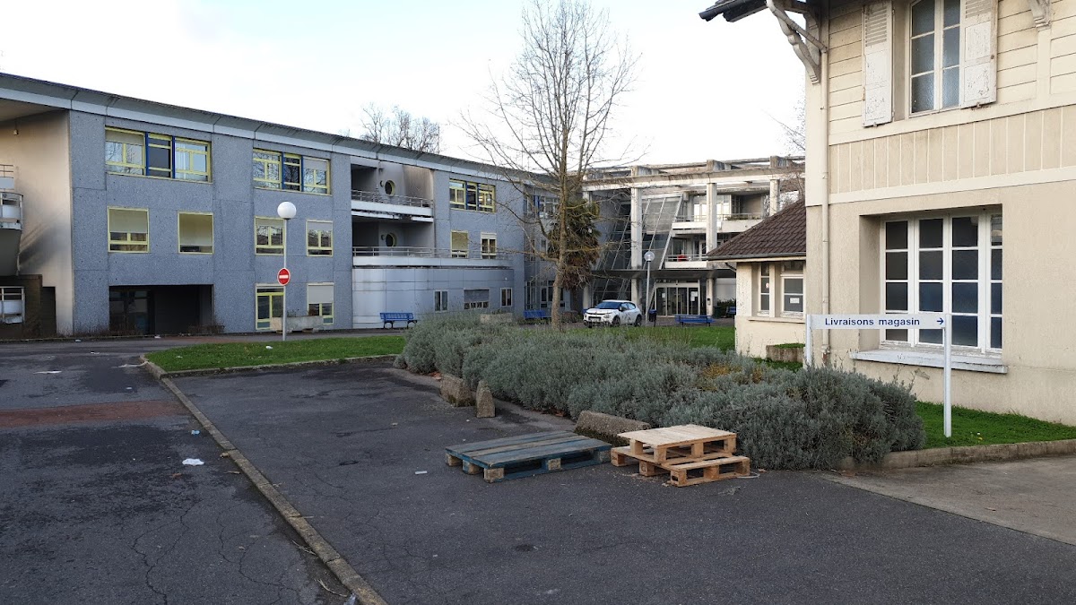 EHPAD Les Ormes - Photo 2 sur 5 - Intérieur et espaces communs