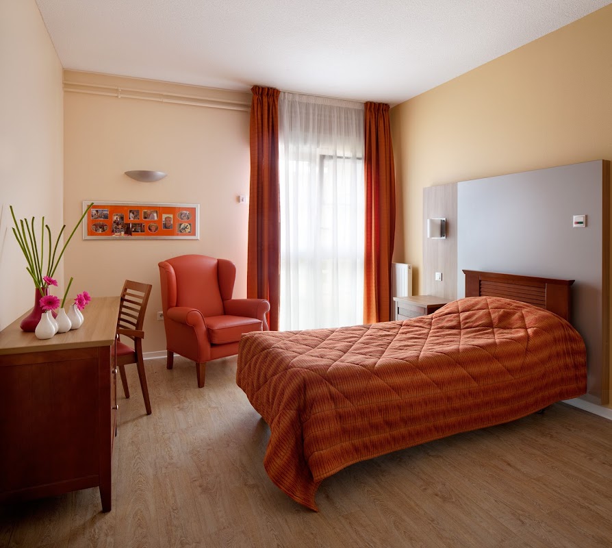 EHPAD La Chênaie - Photo 2 sur 5 - Intérieur et espaces communs