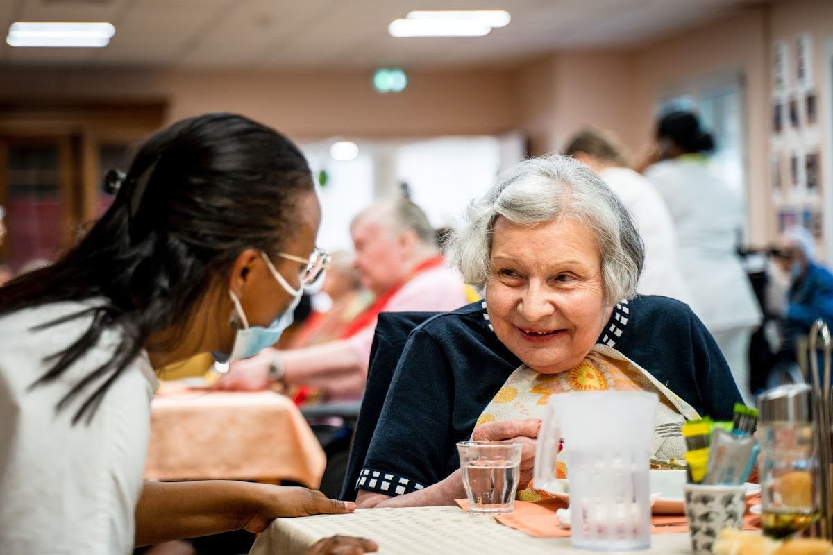 EHPAD La Poésie - Photo 3 sur 5 - Chambres et hébergement