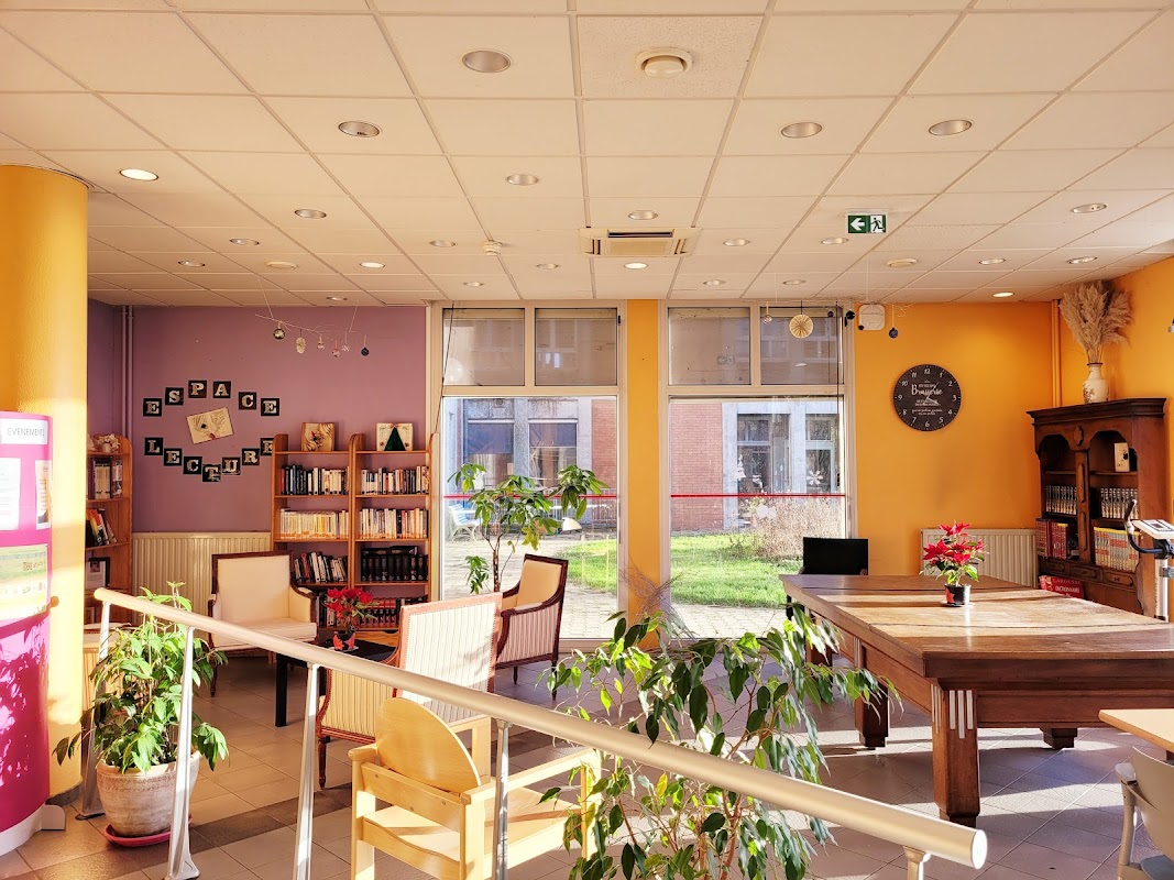 EHPAD Hôpital local de Grandvilliers - Photo 2 sur 5 - Intérieur et espaces communs