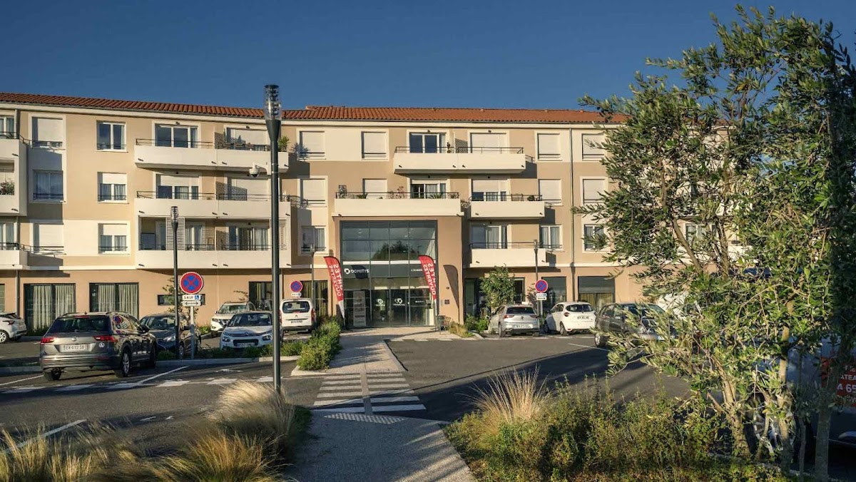 Photo de Résidence Les Baumes, Résidence autonomie à CHATEAURENARD