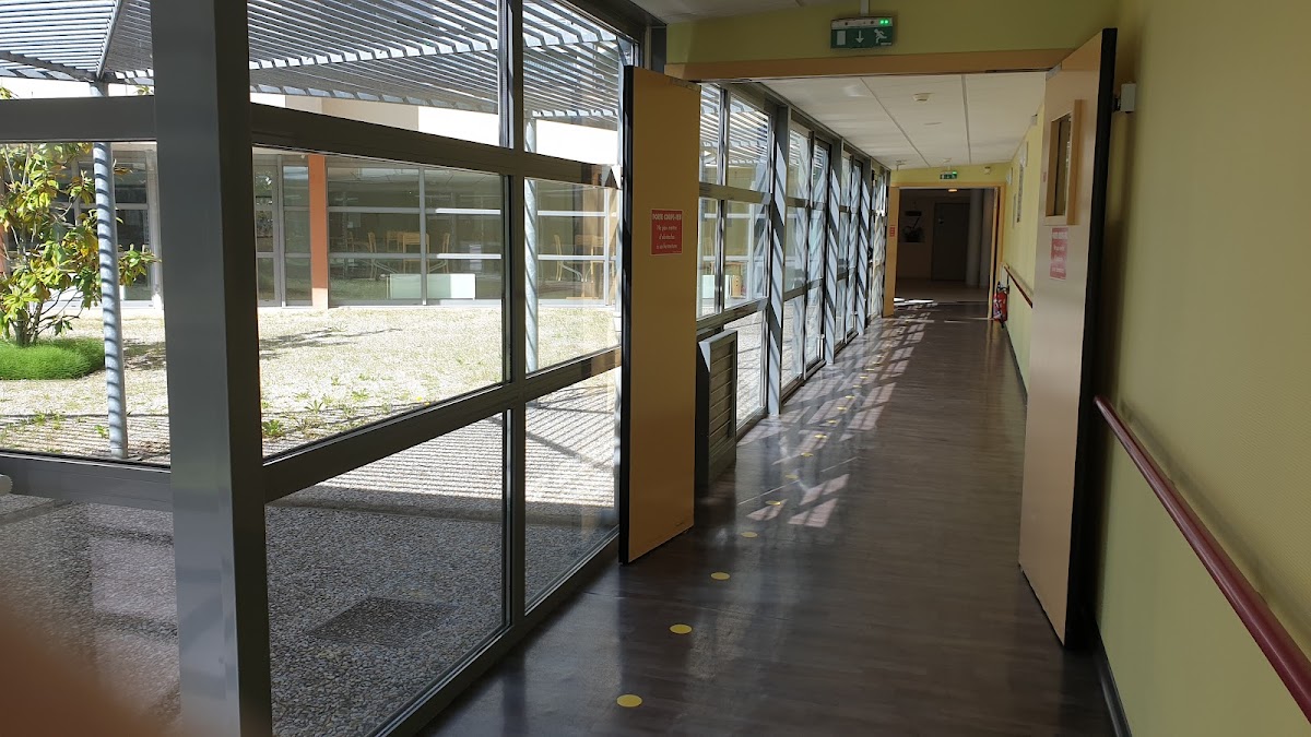 EHPAD La Chenaie - Photo 3 sur 5 - Chambres et hébergement