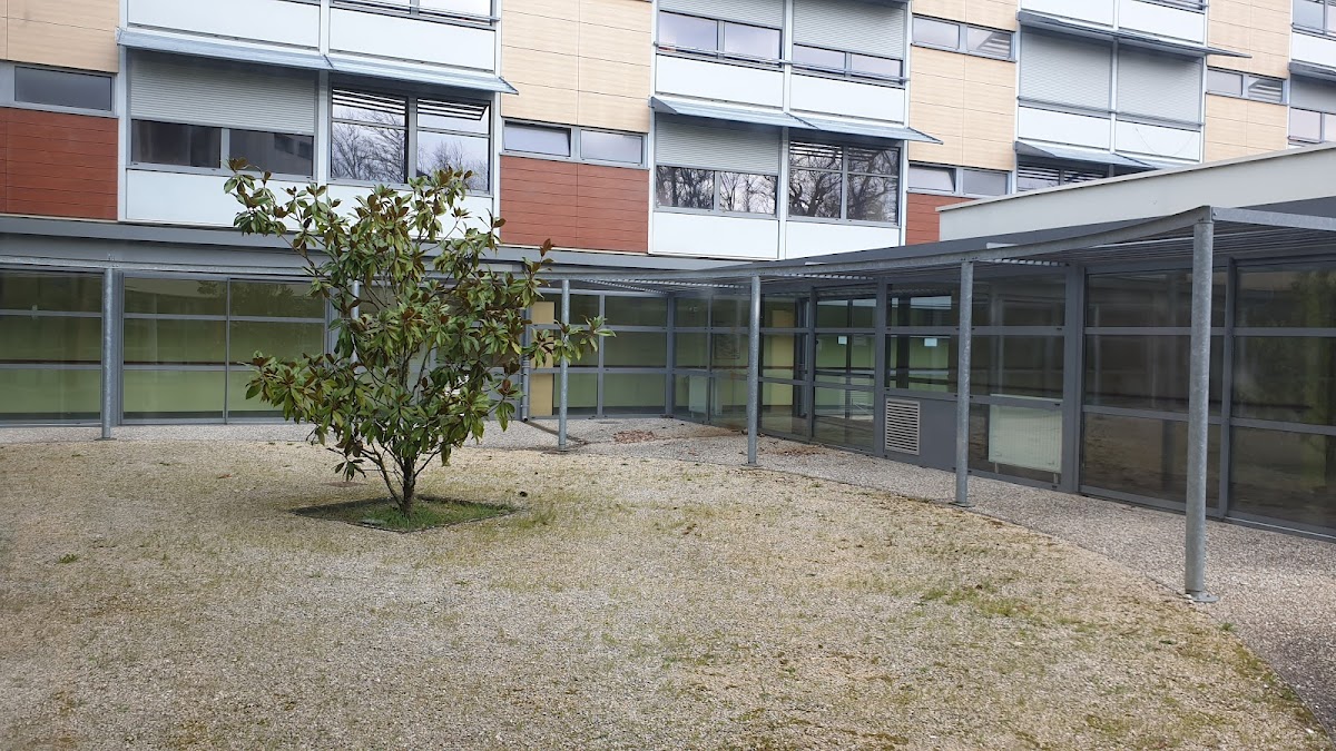 EHPAD La Chenaie - Photo 2 sur 5 - Intérieur et espaces communs