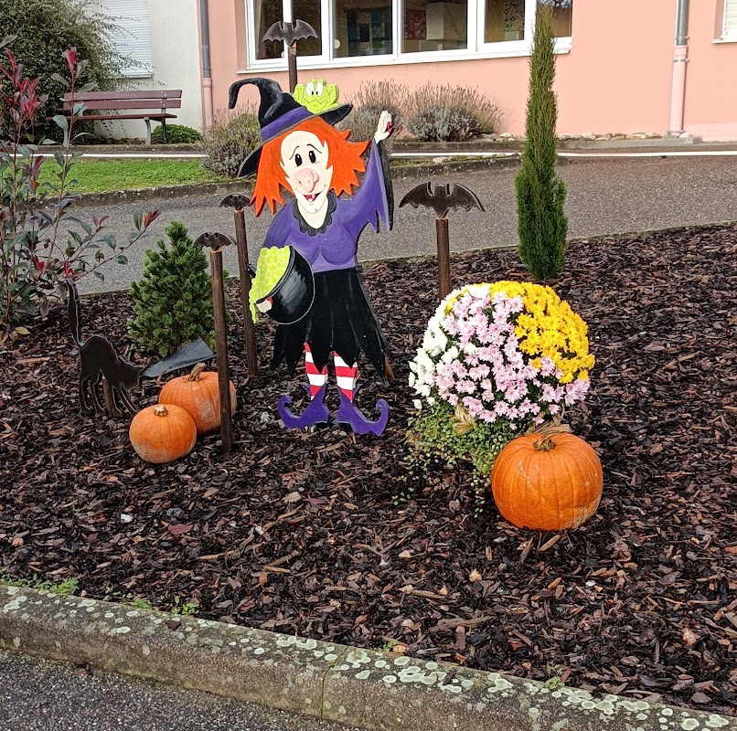 EHPAD Paul Bertololy - Photo 2 sur 4 - Intérieur et espaces communs