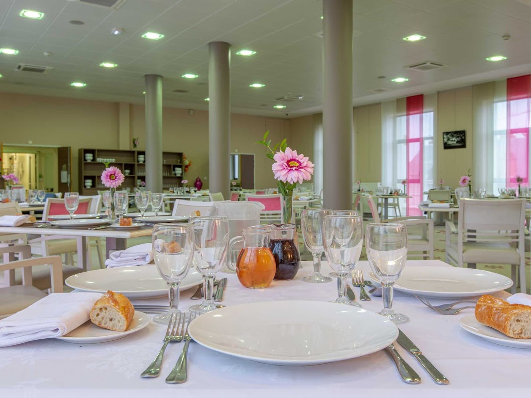 EHPAD Gaston d'Orléans - Photo 5 sur 5 - Environnement et extérieurs