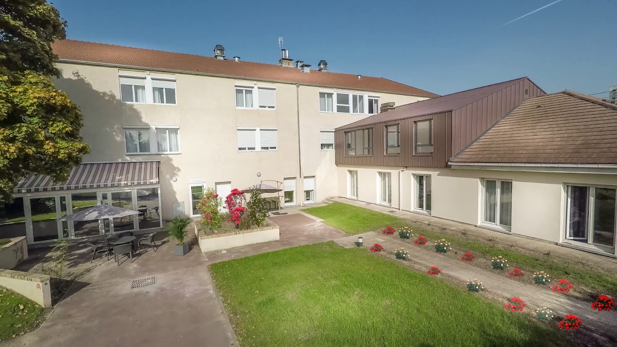 EHPAD La Roseraie - Photo 3 sur 5 - Chambres et hébergement