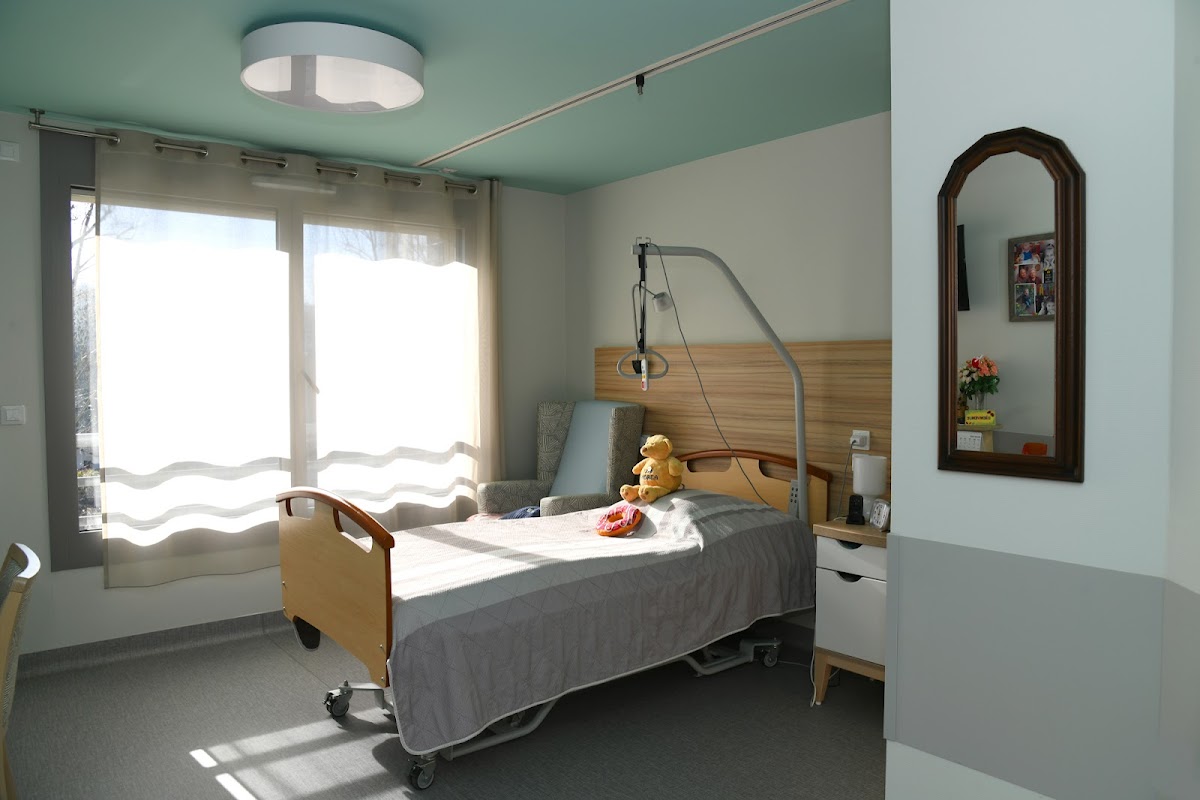 EHPAD Les Balcons de l'Ile-Barbe - Photo 2 sur 5 - Intérieur et espaces communs