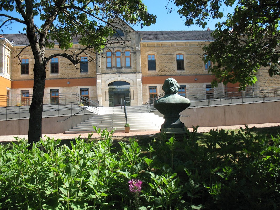 Photo de EHPAD Bouthier de Rochefort, EHPAD à SEMUR EN BRIONNAIS