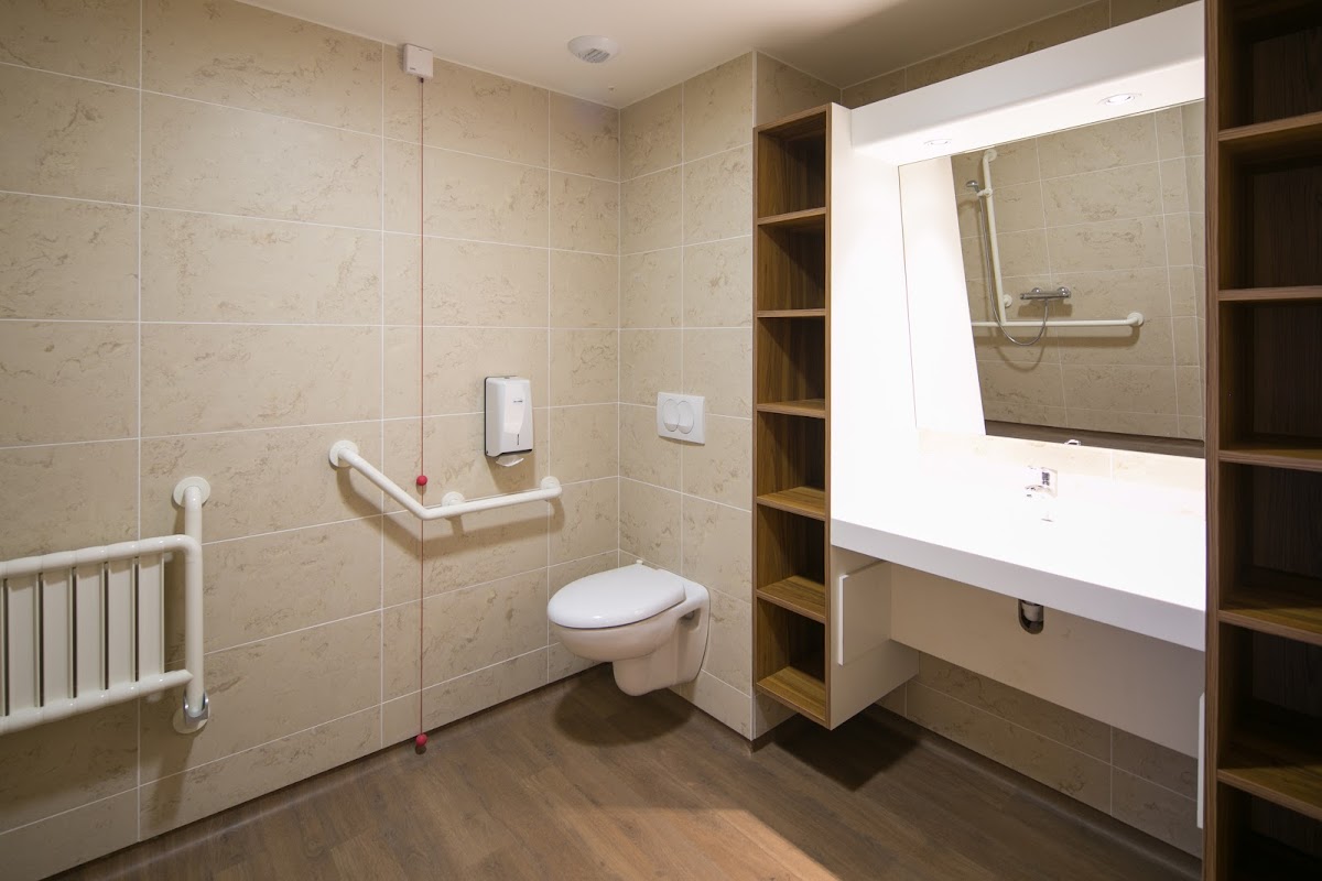 EHPAD Villa Les Collettes - Photo 5 sur 5 - Environnement et extérieurs