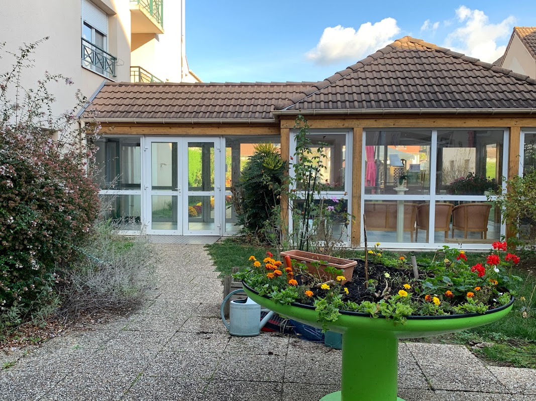 Photo de EHPAD La Chapelle, EHPAD à LA CHAPELLE ST MESMIN