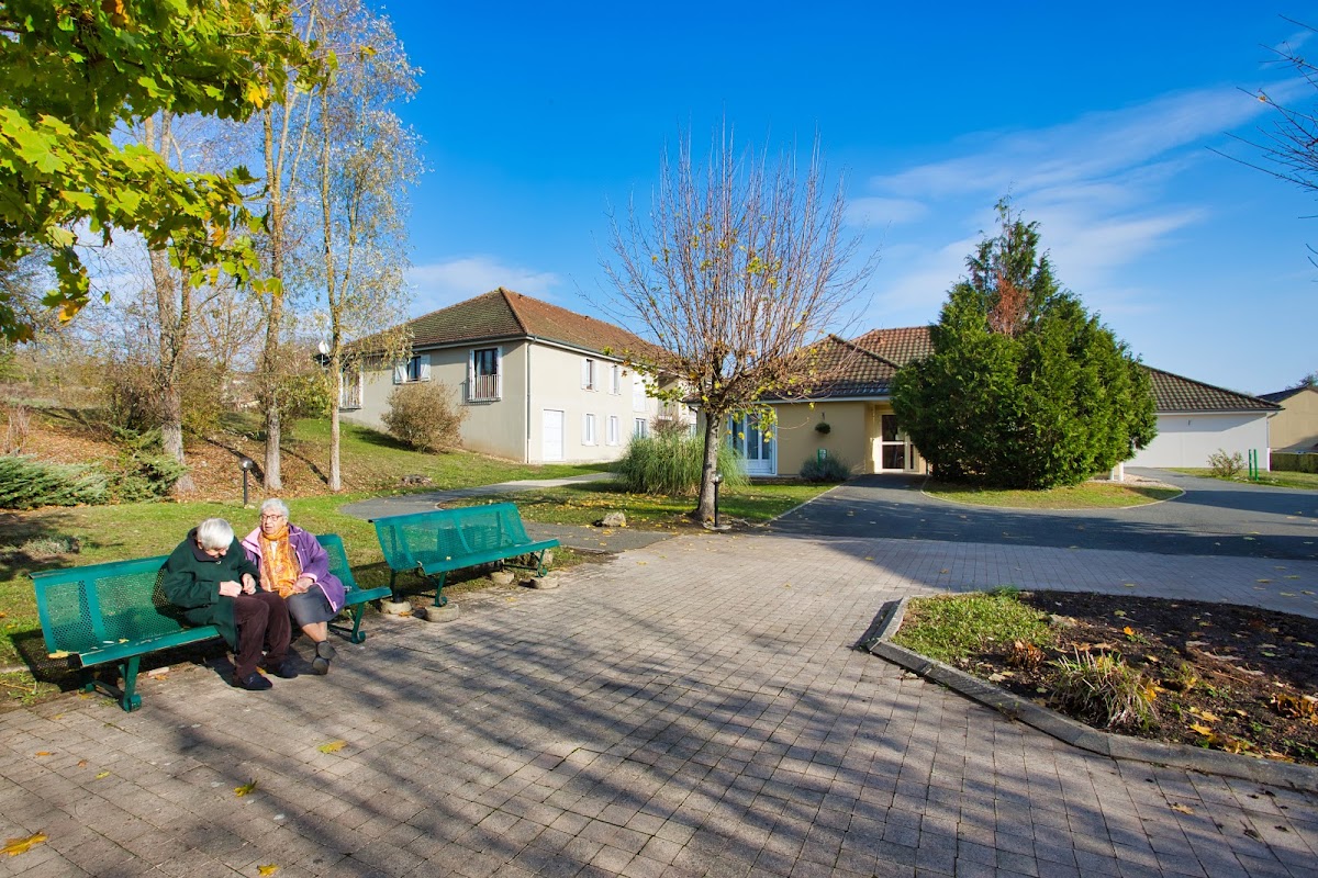 EHPAD La Source - Photo 3 sur 5 - Chambres et hébergement