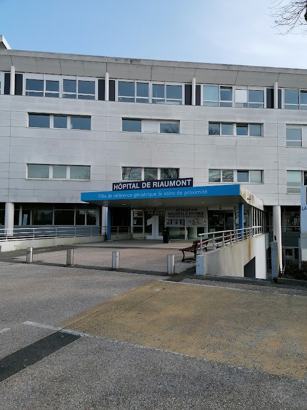 Photo de EHPAD Polyclinique de Riaumont, ESLD à LIEVIN