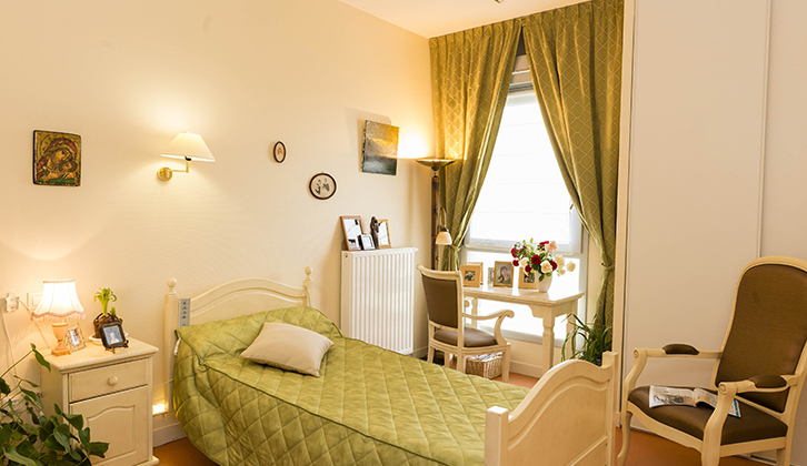 EHPAD Themis les Rossignols - Photo 2 sur 5 - Intérieur et espaces communs