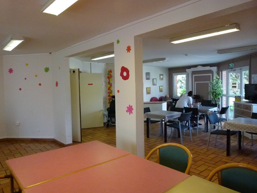 EHPAD La Jonquière - Photo 2 sur 4 - Intérieur et espaces communs