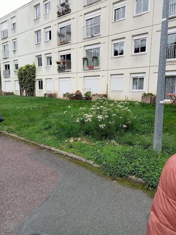 Photo de Résidence des Petits Près, Résidence autonomie à LES ANDELYS