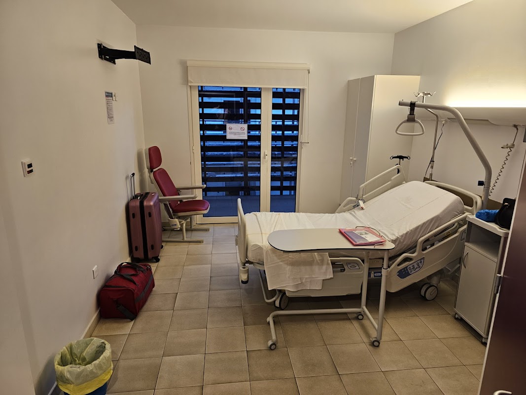 Centre hospitalier Andrée Rosemon - Photo 2 sur 5 - Intérieur et espaces communs